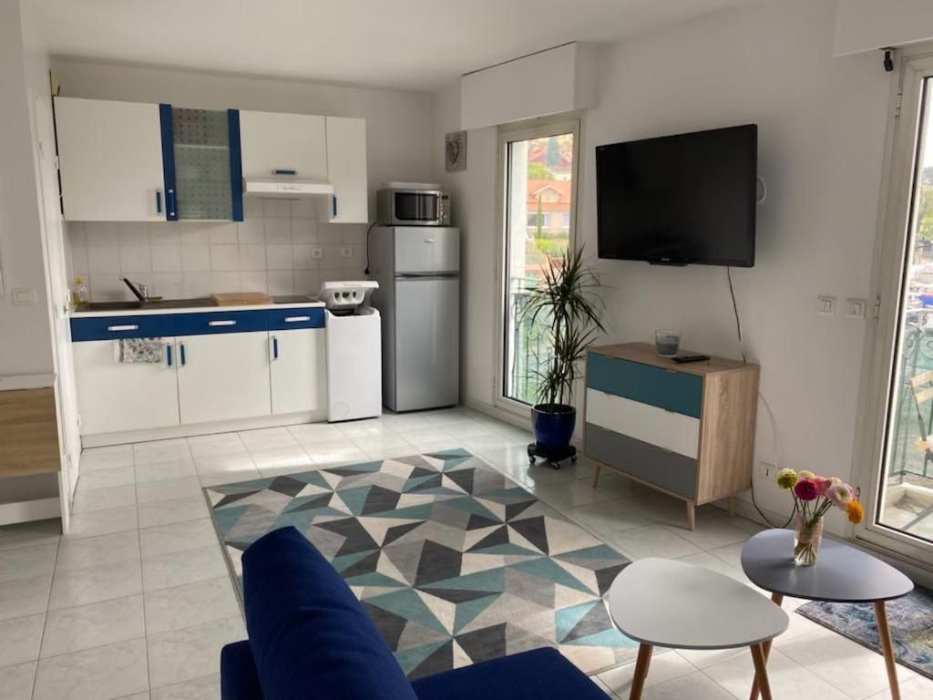 Appartement Studio Sanary Centre Exterior foto